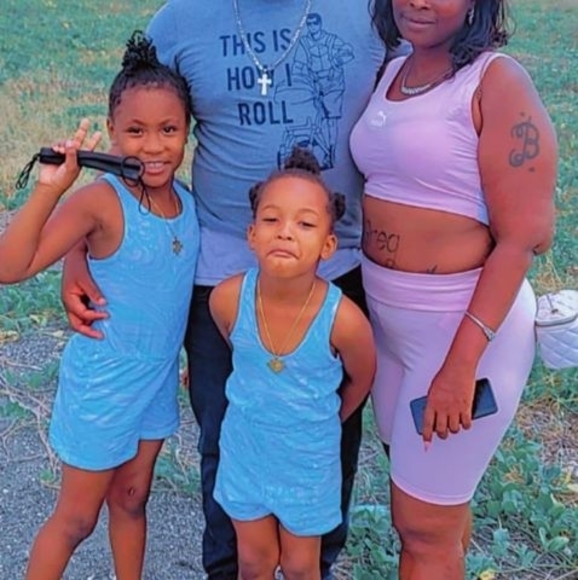 Meet your Posher, Bianca - Picture 1 of 1